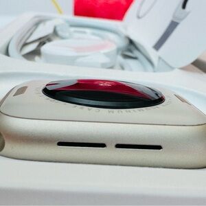 ★ SOLD ★ Apple Watch SE • GPS • Starlight✨